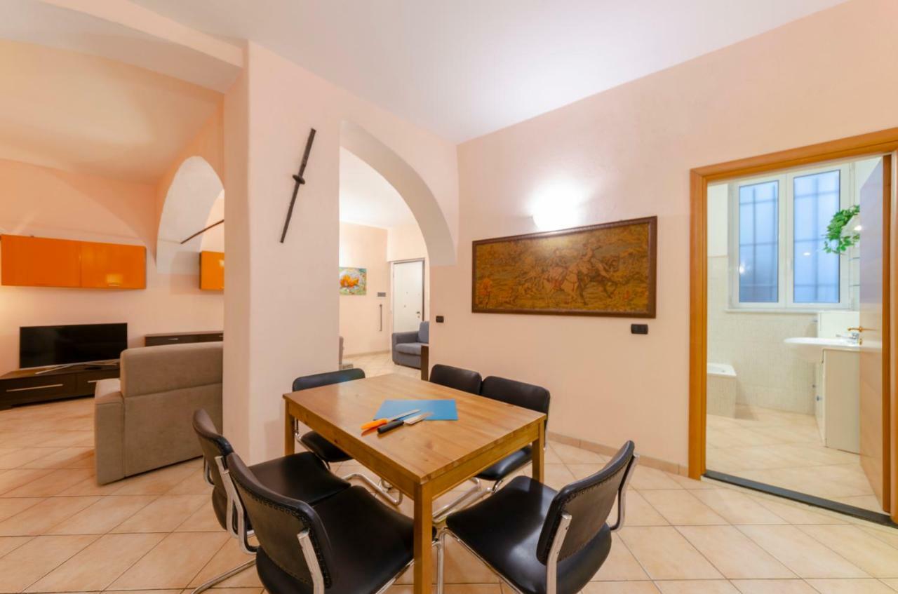 Apartamento Joivy Warm Family Apt Near Porto Antico Génova Exterior foto